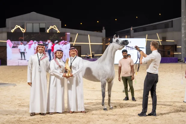 المهرجان يقام تحت مظلة مركز الملك عبد العزيز للخيل العربية (بطولة العالم للخيل)