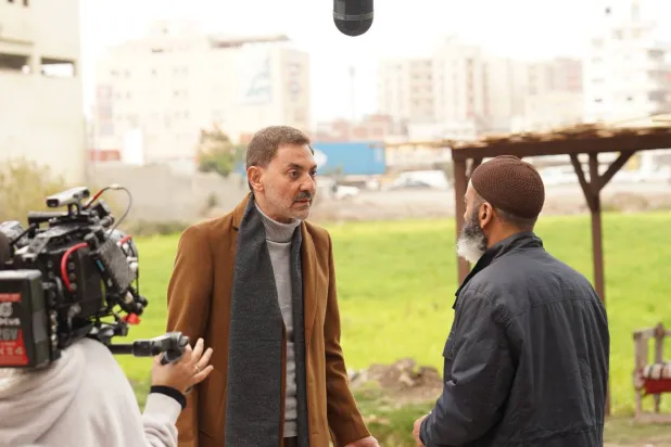 مشهد من كواليس تصوير مسلسل «ظلم المصطبة» (الشركة المنتجة)