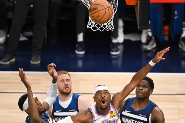 تألق كبير أظهره النجم شاي غلجيوس (إ.ب.أ) 