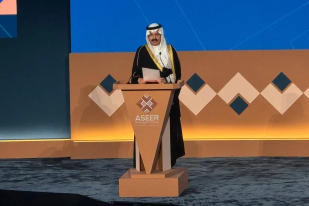 أمير منطقة عسير رئيس هيئة تطوير المنطقة الأمير تركي بن طلال بن عبد العزيز يتحدث في افتتاح المنتدى (الشرق الأوسط)