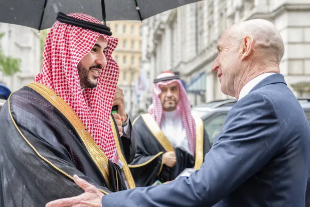 لقاء سعودي - بريطاني يستعرض التعاون الدفاعي