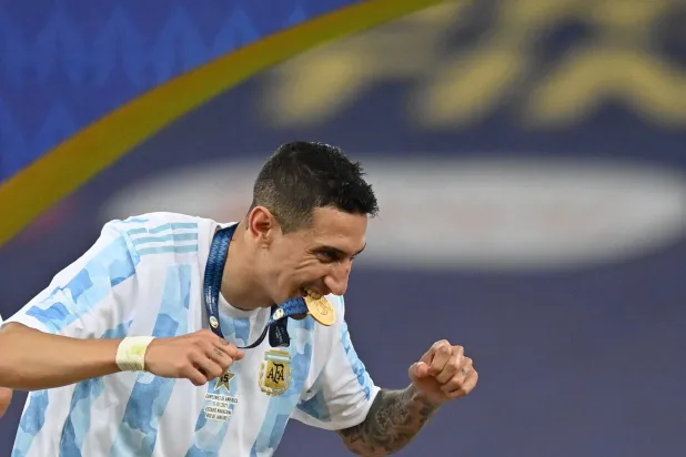 أنخيل دي ماريا عاد لروزاريو سنترال (د.ب.أ)