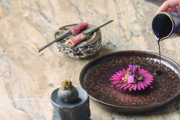 طبق مميز من تنفيذ الشيف ألان الجعم (الشرق الاوسط)