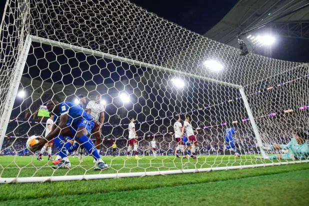 من مباراة الهلال والفريق الكوري في دوري أبطال آسيا للنخبة (تصوير: محمد المانع)