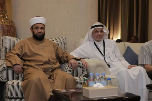 Palestinian Minister of Endowments and Religious Affairs Mustafa Mohammed Najm (L) in Makkah. (Asharq Al-Awsat)