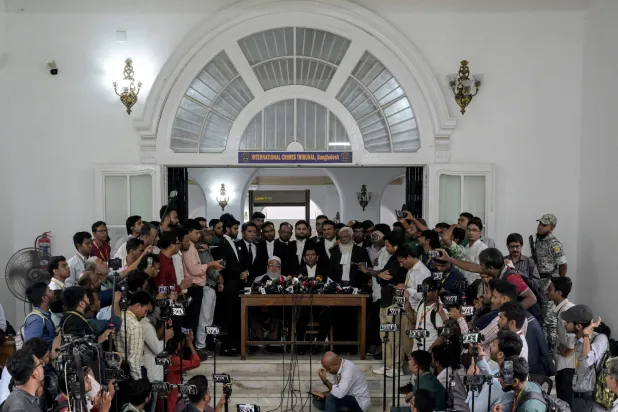 افتتاح محاكمة رئيسة الحكومة السابقة الشيخة حسينة غيابياً في بنغلاديش (أ.ف.ب)