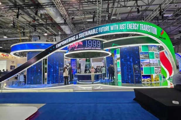 أحد المعارض المصاحبة لأسبوع باكو للطاقة (إكس)