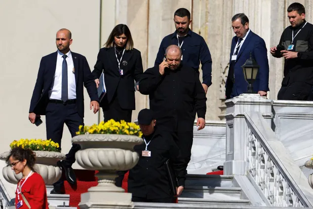 وزير الدفاع الأوكراني رستم عمروف بعد اجتماع في الجولة الثانية من محادثات السلام بين روسيا وأوكرانيا في إسطنبول - تركيا - 2 يونيو 2025 (رويترز)