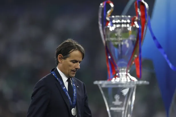 إنزاغي (رويترز)