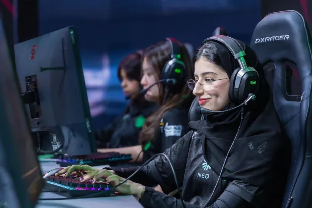 القادسية فجر مفاجأة مدوية أثبتت قدراته القوية في منافسات النخبة والسيدات (اتحاد الرياضات الإلكترونية)