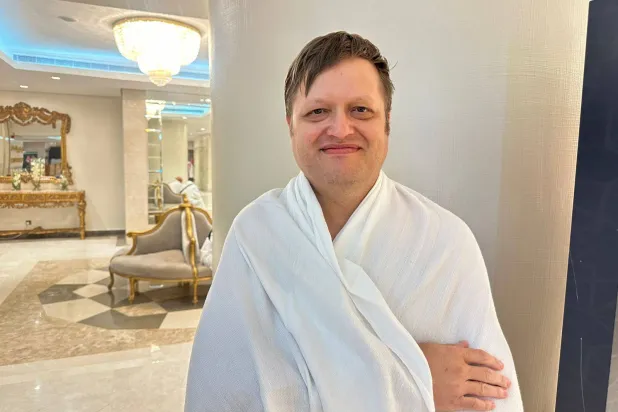 ديفيد جيمس أشار إلى أنه كان يكره المسلمين قبل أن يعتنق الإسلام قبل 5 سنوات (الشرق الأوسط)