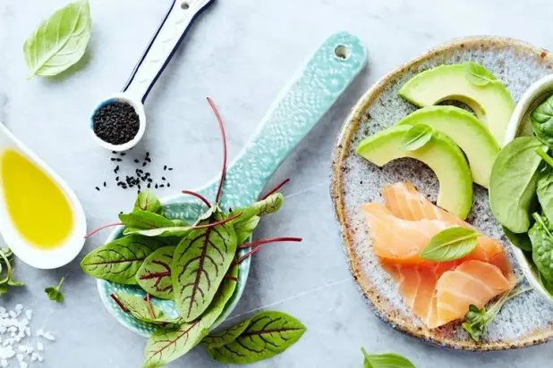 الناس يتبعون أنواعاً مختلفة من الأنظمة الغذائية لأسباب صحية أو طبية (باشينت إنقو)