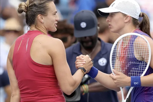 هذه هي المرة الأولى التي تتقابل فيها اللاعبتان في بطولة فرنسا المفتوحة (أرشيفية)