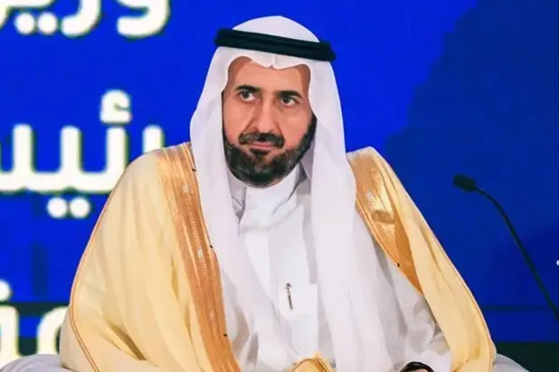 الدكتور توفيق الربيعة خلال إحدى جلسات ندوة الحج الكبرى في جدة مطلع يونيو الحالي (واس)