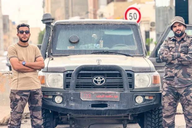 جانب من القوات التي تفصل بين المتقاتلين في طرابلس (شعبة الاحتياط بقوة مكافحة الإرهاب)
