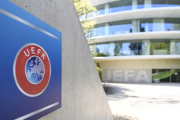 «يويفا» متهم بسلوك محتمل يتعارض مع قانون المنافسة (الشرق الأوسط)