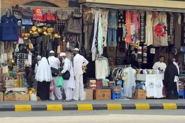Al-Aziziyah markets are surrounded by pilgrims’ hotels from all directions (SPA)
