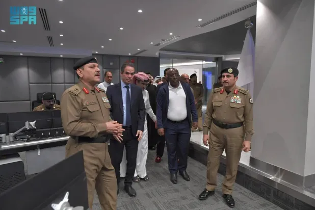 بازدید هیئت‌های رسانه‌ای بین‌المللی از مرکز فرماندهی و کنترل در مشاعر مقدس