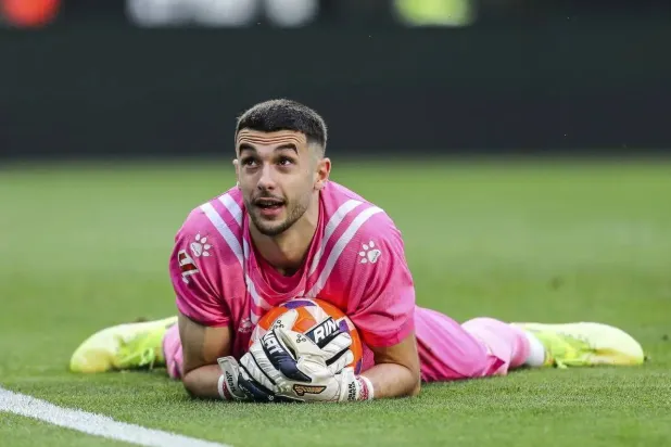 خوان غارسيا (رويترز)