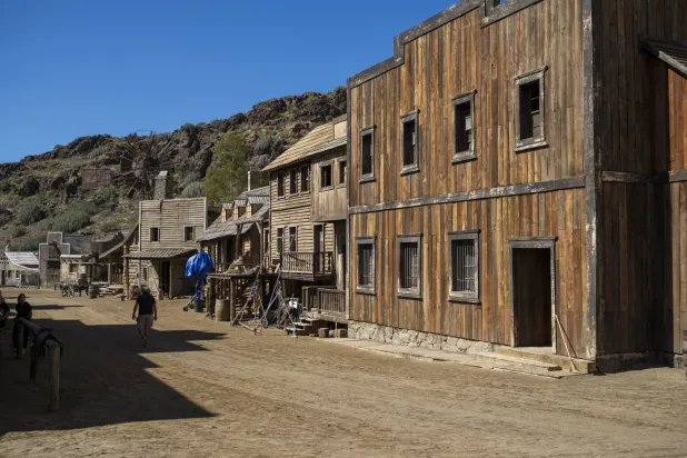 تتمتع إسبانيا بأماكن سياحية جاذبة حتى لتصوير الأعمال السينمائية (إ.ب.أ)