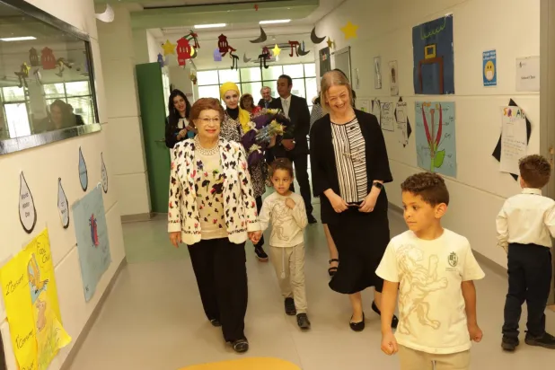 نوال الدجوي الملقَّبة بـ«ماما نوال»... (صفحة جامعة أكتوبر للعلوم الحديثة على «فيسبوك»)