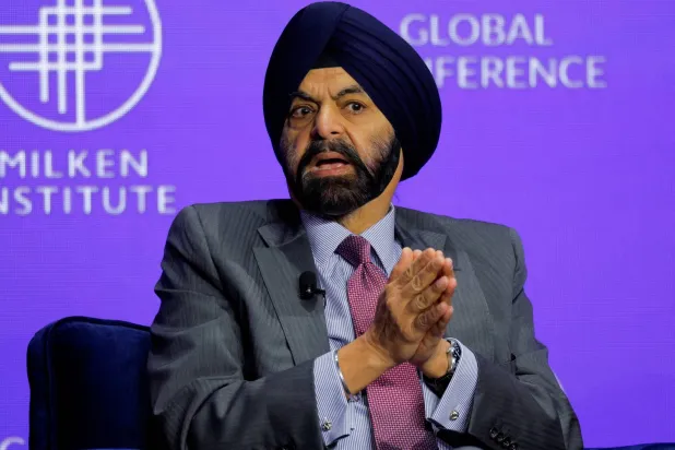 أجاي بانغا رئيس البنك الدولي يتحدث في مناسبة سابقة في بيفرلي هيلز في ولاية كاليفورنيا الأميركية (رويترز) 