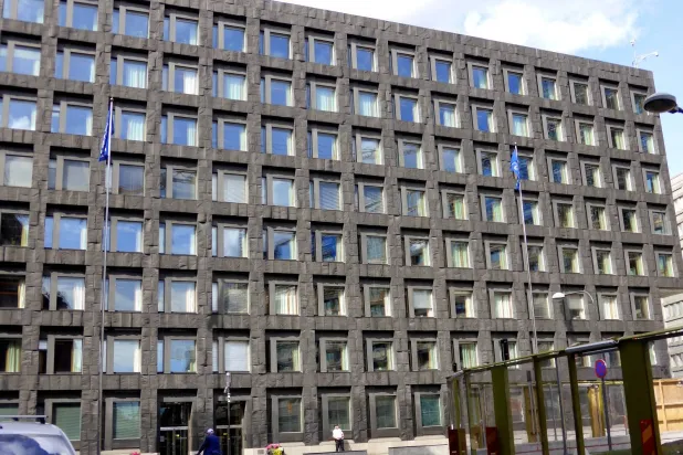 منظر عام للبنك المركزي السويدي في ستوكهولم (رويترز)