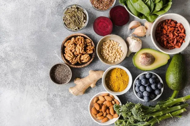 جودة النظام الغذائي خلال أيام الأكل الحُر يمكن أن تؤثر أيضاً على نتائج الصيام المتقطع (جامعة هارفارد)