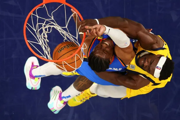 النهائي السابع المرتقب في ان بي ايه الليلة (رويترز)