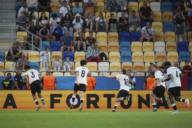 فرحة ألمانية ببلوغ نصف النهائي الأوروبي (أ.ب)