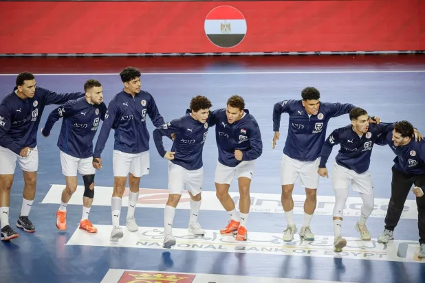 منتخب مصر لكرة اليد للشباب يواصل انتصاراته في المونديال (وسائل إعلام مصرية) 