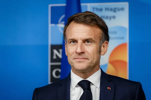  الرئيس الفرنسي إيمانويل ماكرون من قمة الناتو لاهاي 25 يونيو 2025 (إ.ب.أ)