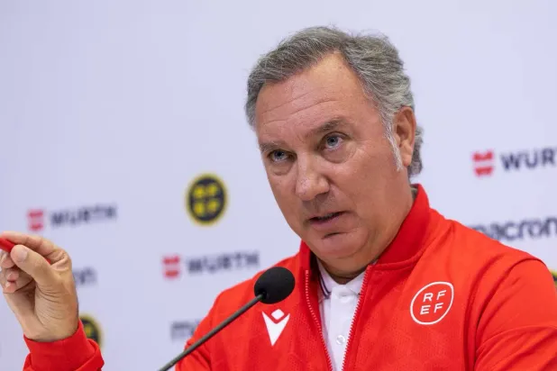 لويس ميدينا كانتاليخو (رويترز)