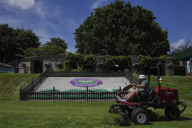 بطولة ويمبلدون للتنس ستُقام في أجواء حارة (أ.ب)