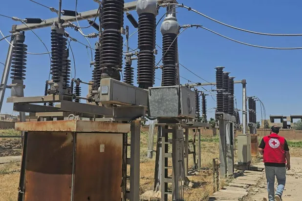 خلال زيارة تقييمية نفذتها فرق «الصليب الأحمر الدولي» و«اليونيسف» لمحطة «علوك» (الشرق الأوسط)