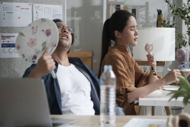 بيئات العمل تواجه تحديات كبيرة للحفاظ على الإنتاجية والكفاءة في ظل الارتفاع العالمي بدرجات الحرارة (جامعة كاليفورنيا)