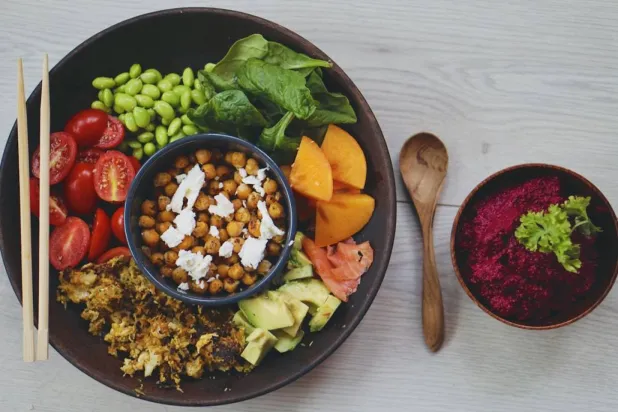 Besin değeri aynı olan gıdaların hücre yapısındaki farklılıklar, tokluk hissinde kayda değer bir etki yaratabiliyor (Unsplash)