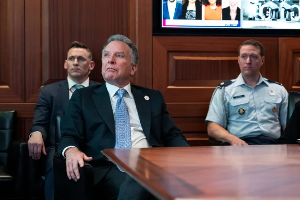 المبعوث الأميركي إلى الشرق الأوسط ستيف ويتكوف خلال اجتماع في البيت الأبيض بالعاصمة واشنطن 21 يونيو 2025 (رويترز)