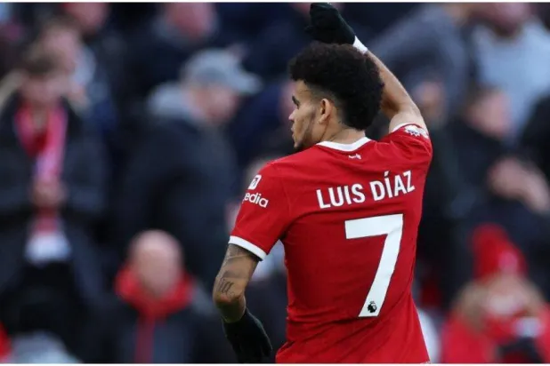 لويس دياز (رويترز)