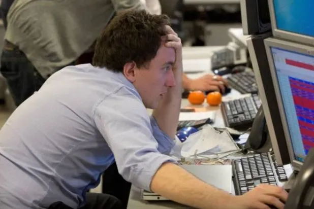 اضطراب القلق العام يشمل أعراضاً جسدية ونفسية قد تؤثر على الحياة اليومية (رويترز)