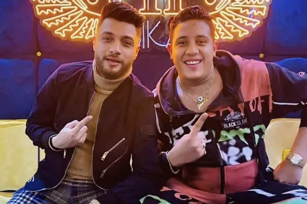 أحمد عامر وحمو بيكا (حساب بيكا على فيسبوك)