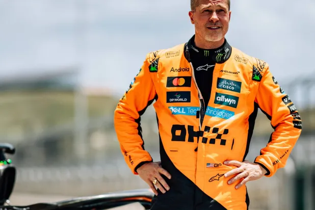 براد بيت خلال أحد مشاهد الفيلم (الشرق الأوسط)