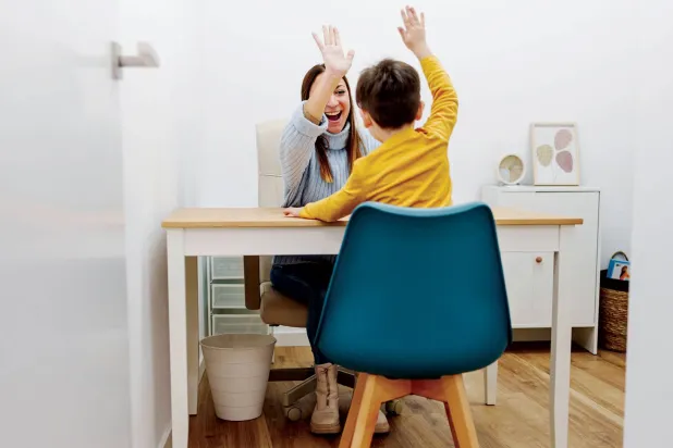 فوائد علاج الاكتئاب في مرحلة ما قبل المدرسة