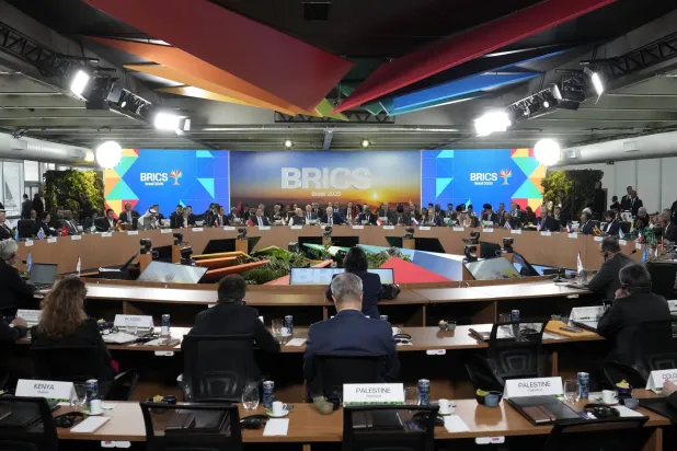 قمة مجموعة «بريكس» بحضور رؤساء دول وحكومات في ريو دي جانيرو البرازيل الاثنين (أ.ب)