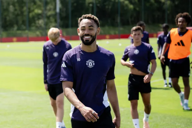 ماتيوس كونيا (نادي مانشستر يونايتد)