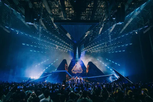 أغنية الافتتاح خطفت إعجاب الملايين (الشرق الأوسط)