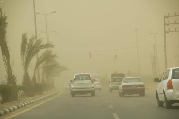 أظهرت التقارير انخفاضاً في معدلات العواصف الغبارية بنسبة 75 في المائة مقارنة بالأشهر الماضية (الشرق الأوسط)