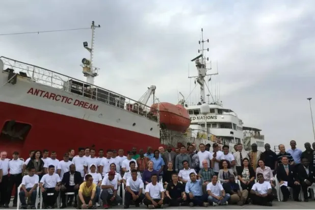A group photo of UNMHA members at the time of the mission’s establishment (United Nations)