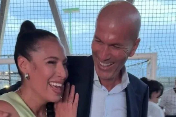 زيدان رقص مع زاهو كأنّ الذكرى تعيش فيه (سبورت)