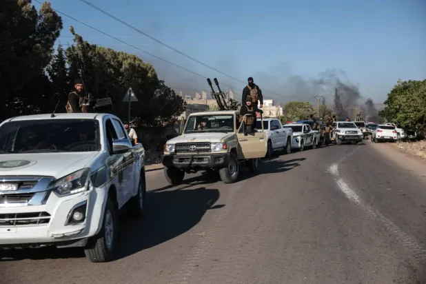 Suveyda'daki çatışmaların ardından ordu ve güvenlik güçleri kente konuşlandı. (EPA)